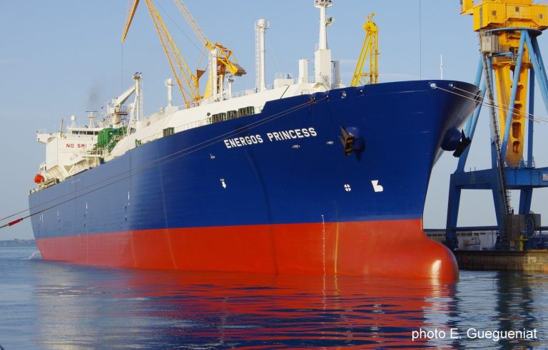 Lire la suite à propos de l’article Décarboner le transport maritime